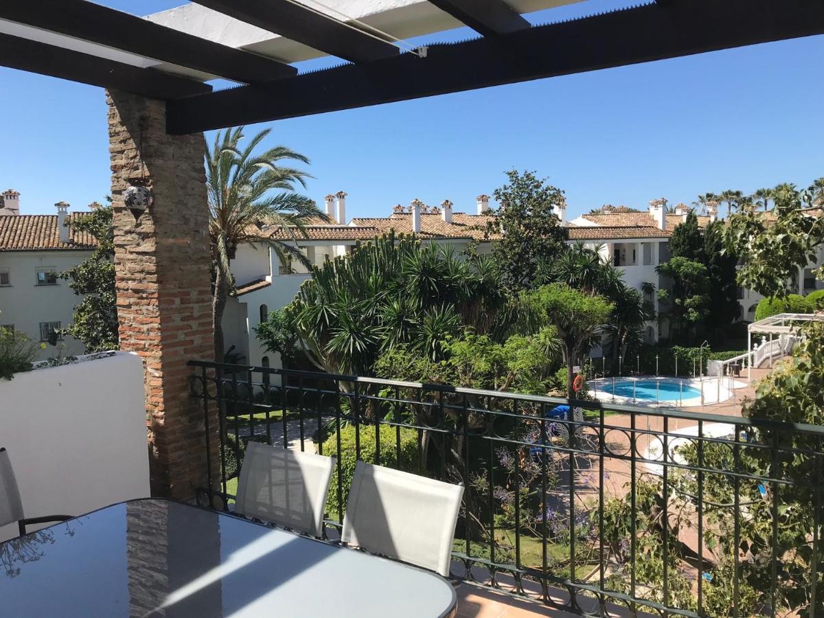 Marbella - Estepona Beach Frontline Apartment ภายนอก รูปภาพ