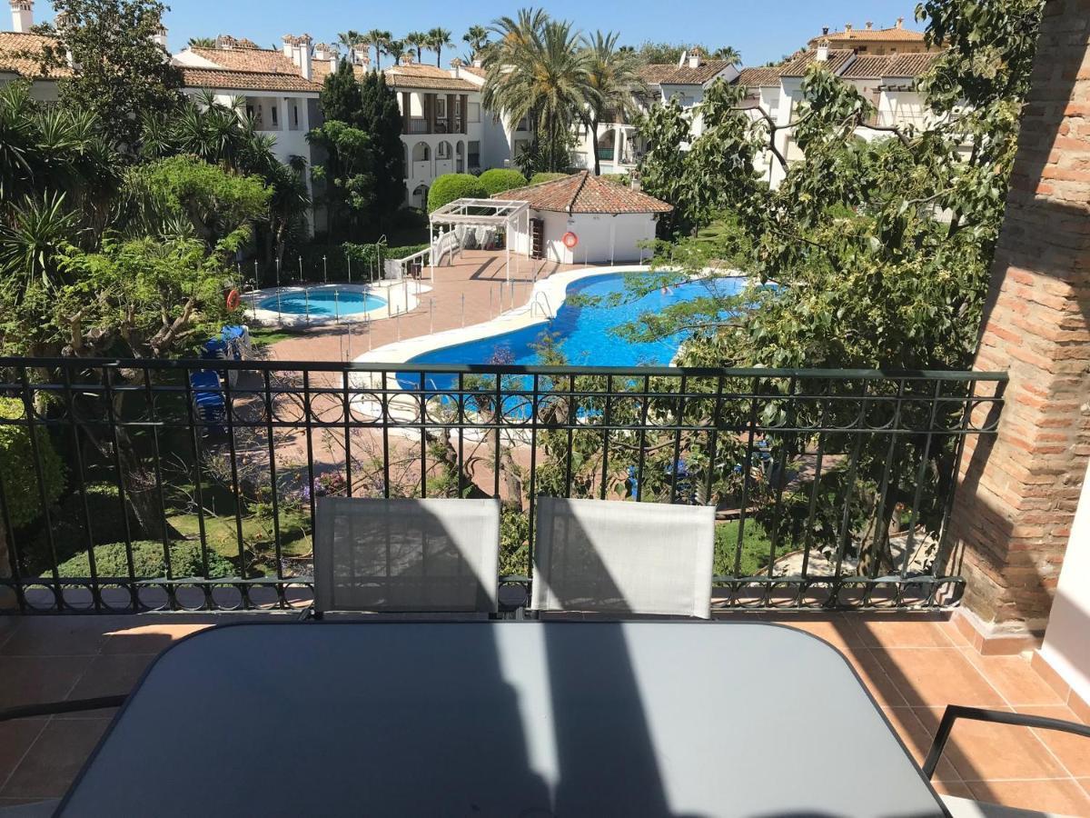 Marbella - Estepona Beach Frontline Apartment ภายนอก รูปภาพ